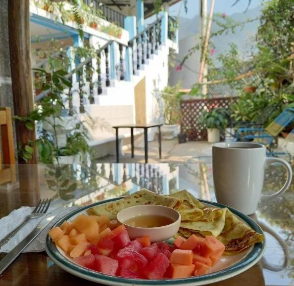 پانسیون Rabin Itzam