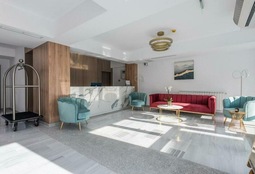 Aparthotel Pietroasa