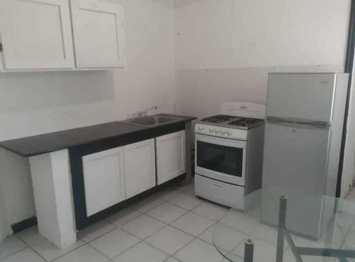 تختخواب و صبحانه Calinago Friendly Family Sxm