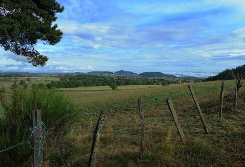 مبيت وإفطار Chambres Et Table D Hôtes Régord âne