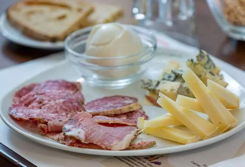 Aamiaismajoitus (B&B) La Corte Del Grillo   Residenza D Epoca