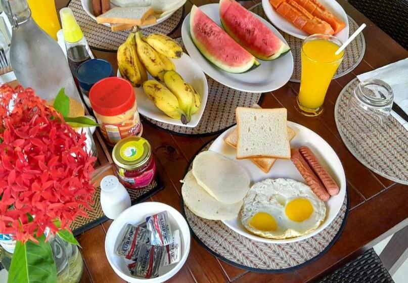 تختخواب و صبحانه Tides Dhigurah