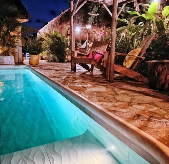 هتل Cabañas Puesta Del Sol