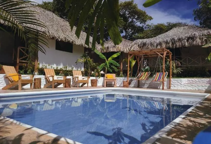 هتل Cabañas Puesta Del Sol