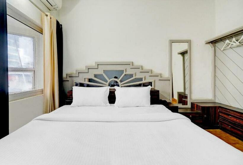 فندق Capital O 83989 Majestic Towers