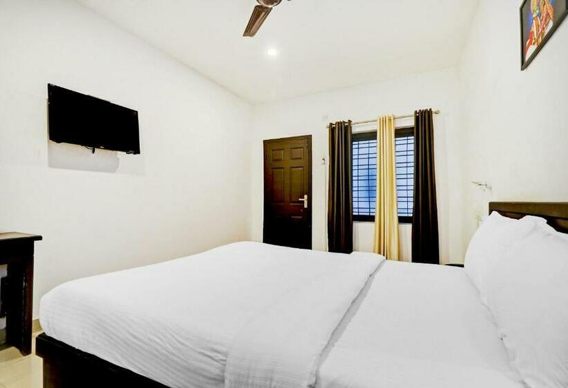 فندق Capital O 83989 Majestic Towers