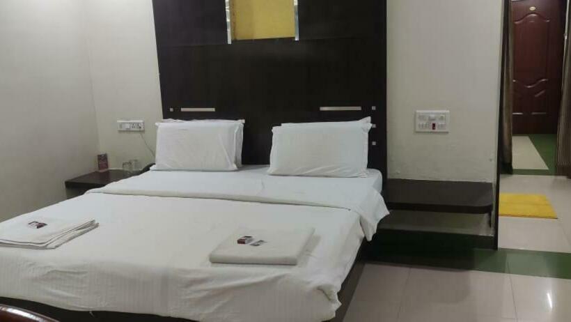 בית מלון כפרי Pearl