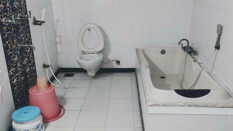 בית מלון כפרי Pearl