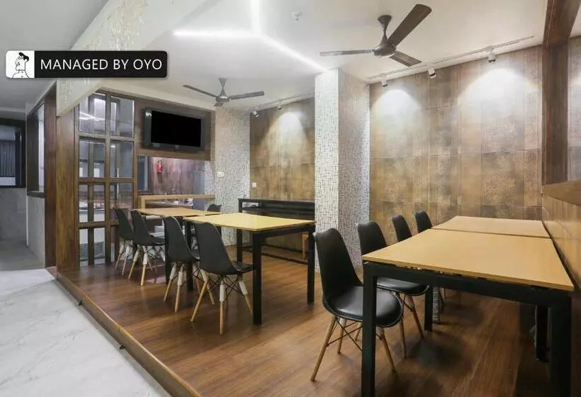 ホテル Super Townhouse Oak Vashi Formerly Blue Diamond