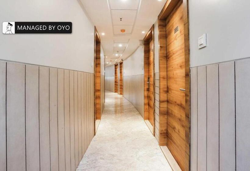 호텔 Super Townhouse Oak Vashi Formerly Blue Diamond