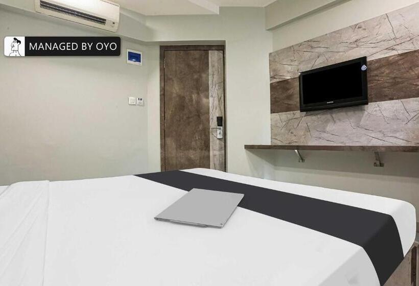 호텔 Super Townhouse Oak Vashi Formerly Blue Diamond