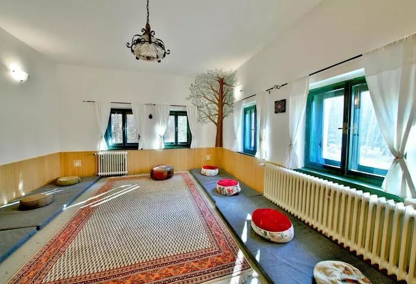 Majatalo Penzion Kairos