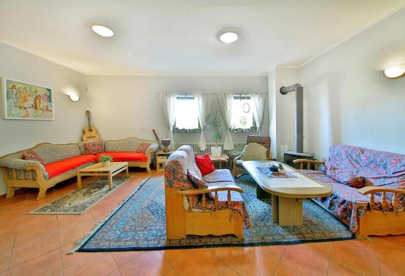 بنسيون Penzion Kairos