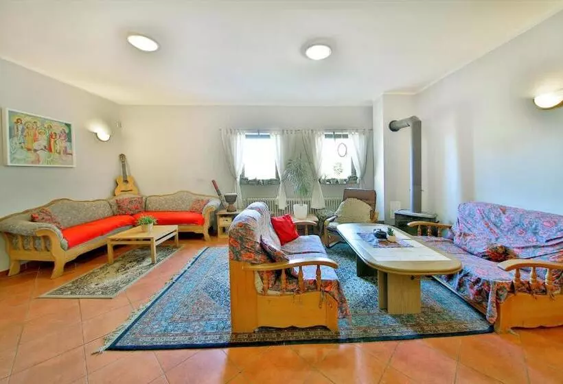 Majatalo Penzion Kairos