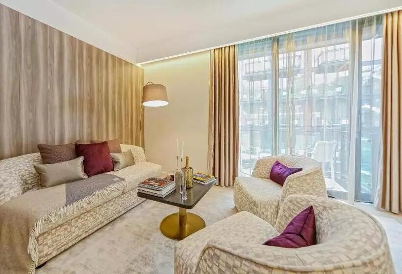 The Quarters Swiss Cottage