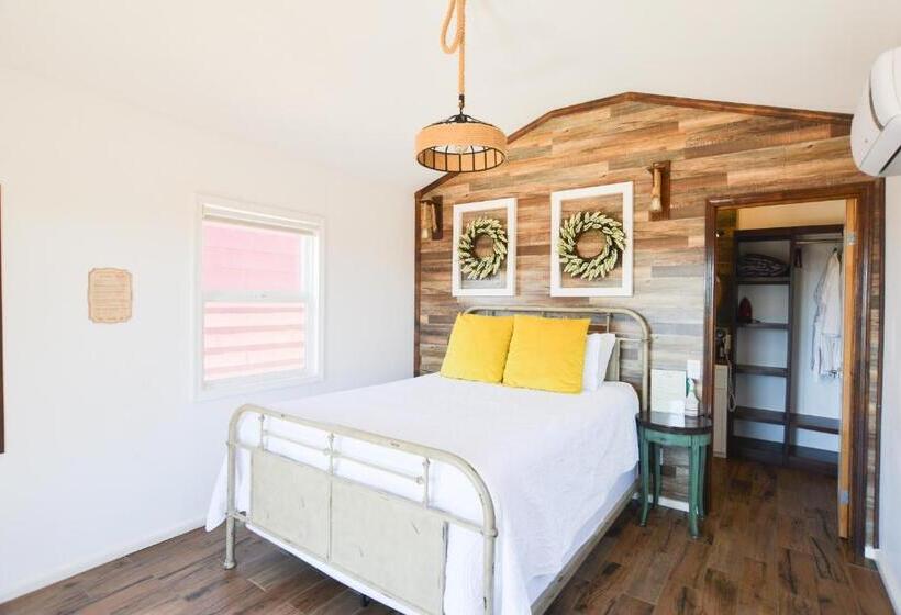 مبيت وإفطار Tres Vides Hotel Boutique