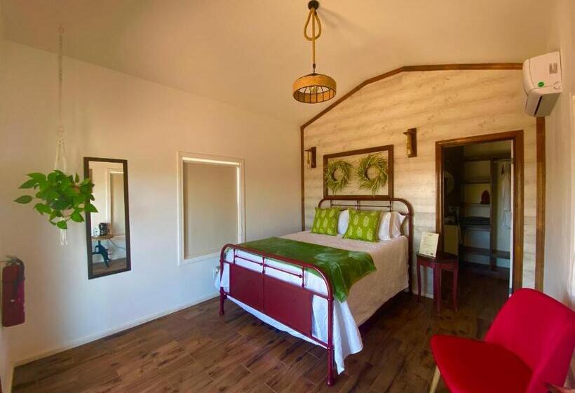 مبيت وإفطار Tres Vides Hotel Boutique