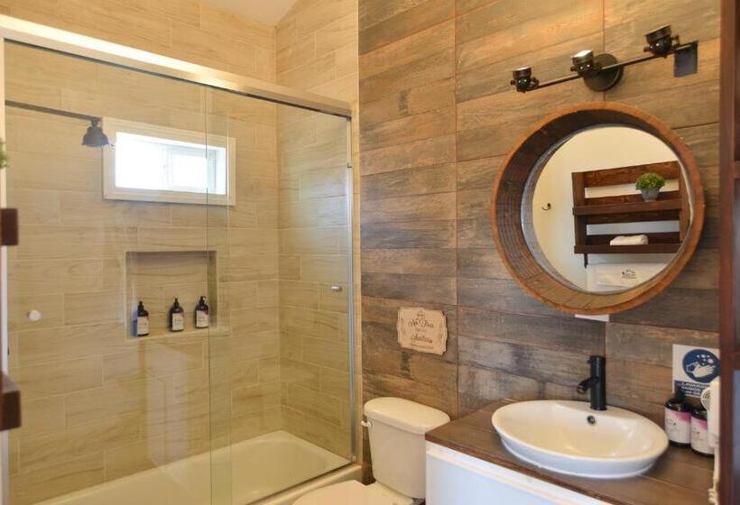 مبيت وإفطار Tres Vides Hotel Boutique