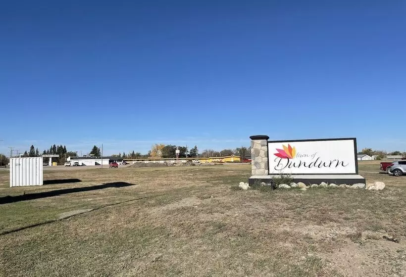 Dundurn Motel
