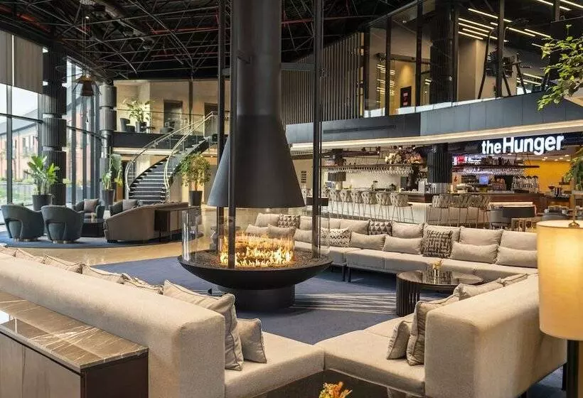 ホテル Crowne Plaza   Istanbul Tuzla Viaport Marina, An Ihg