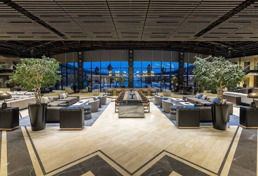 ホテル Crowne Plaza Istanbul Tuzla Viaport Marina, An Ihg