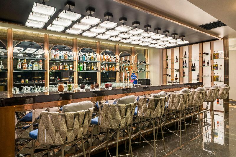 ホテル Crowne Plaza Istanbul Tuzla Viaport Marina, An Ihg