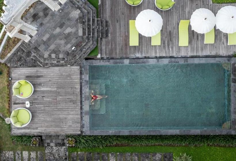 בית מלון כפרי Giri Bhagawan Villas & Spa