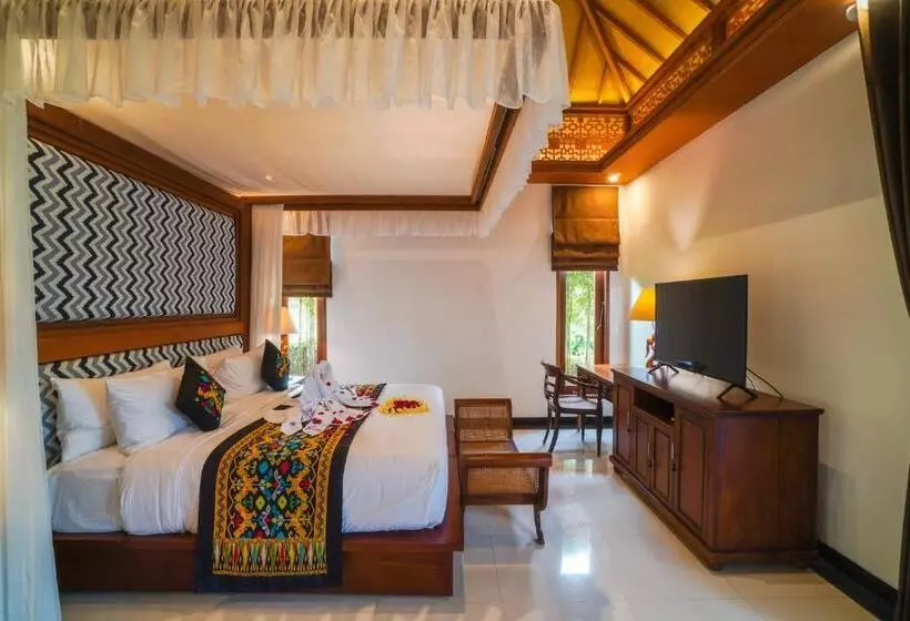 هتل Giri Bhagawan Villas & Spa