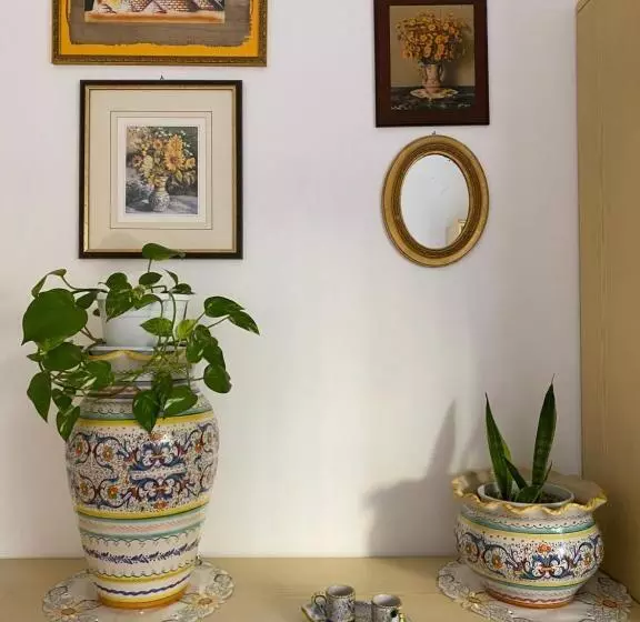 پانسیون Casa Vacanza Lilia Vicino La Stazione E Caserma