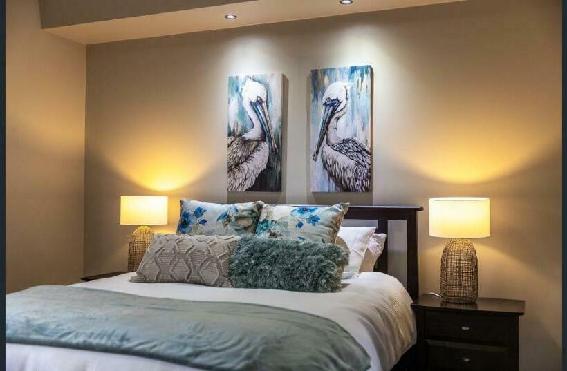 ペンション Red Lotus Guesthouse