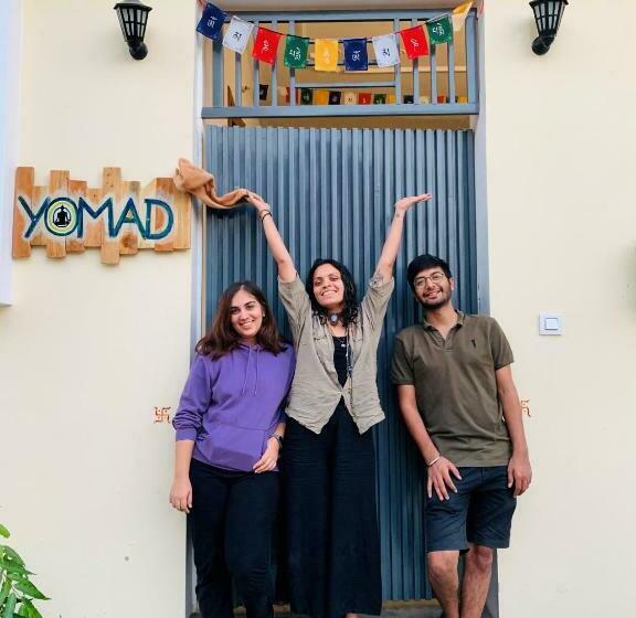 Yomad Hostel Yoga & Travel