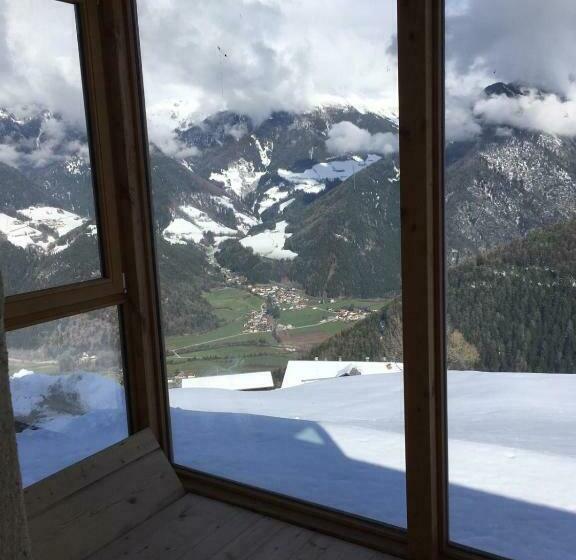 مبيت وإفطار Knappnhof