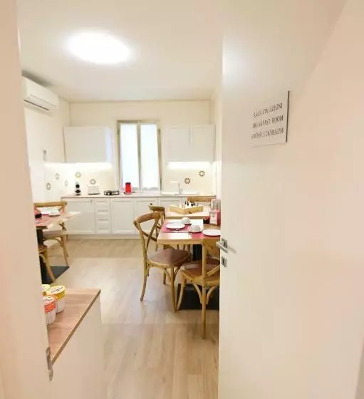 Aamiaismajoitus (B&B) La Casa Di Odessa