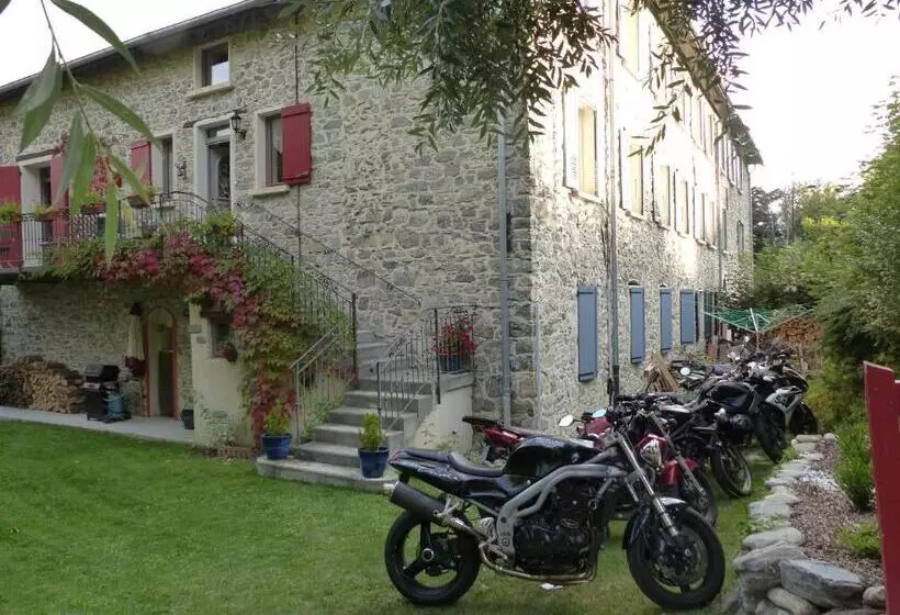 ベッドアンドブレックファースト Montagne Attitude