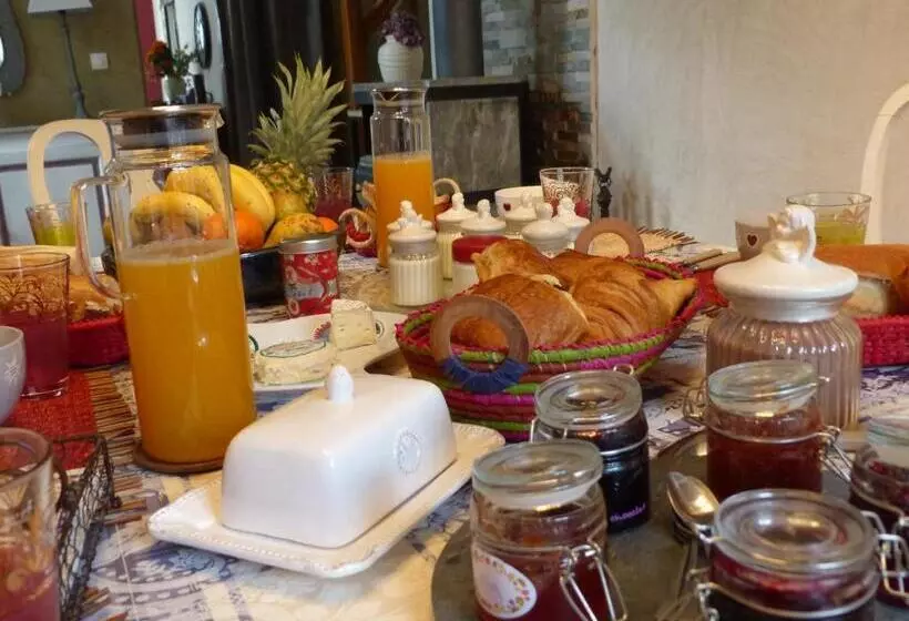 ベッドアンドブレックファースト Montagne Attitude