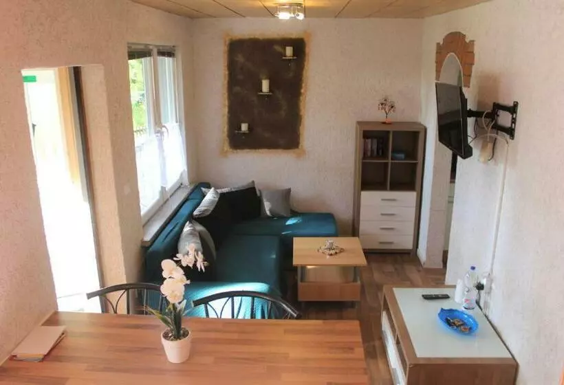 Aamiaismajoitus (B&B) Zum Seehörnchen Haus Fuchs