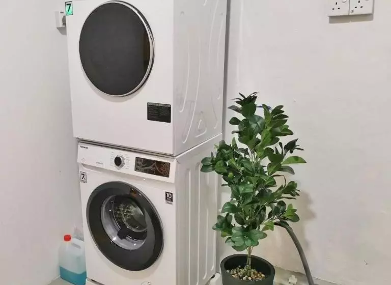 Kapselihotelli The Cocoon Capsule