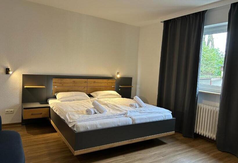 酒店 Riverside Airport