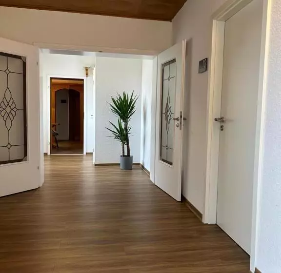 Hotelli Riverside Airport