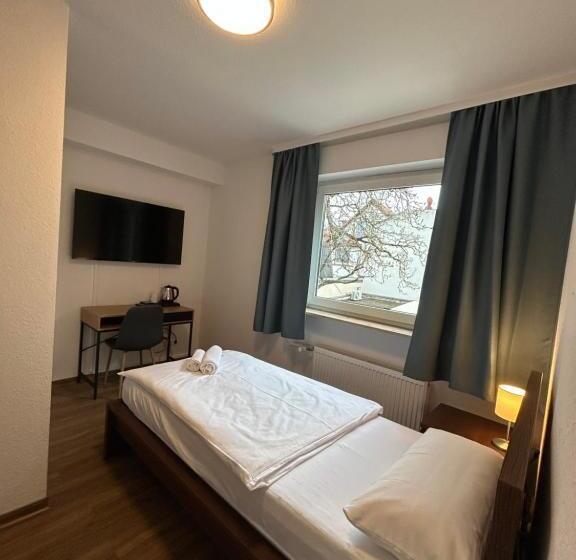 酒店 Riverside Airport