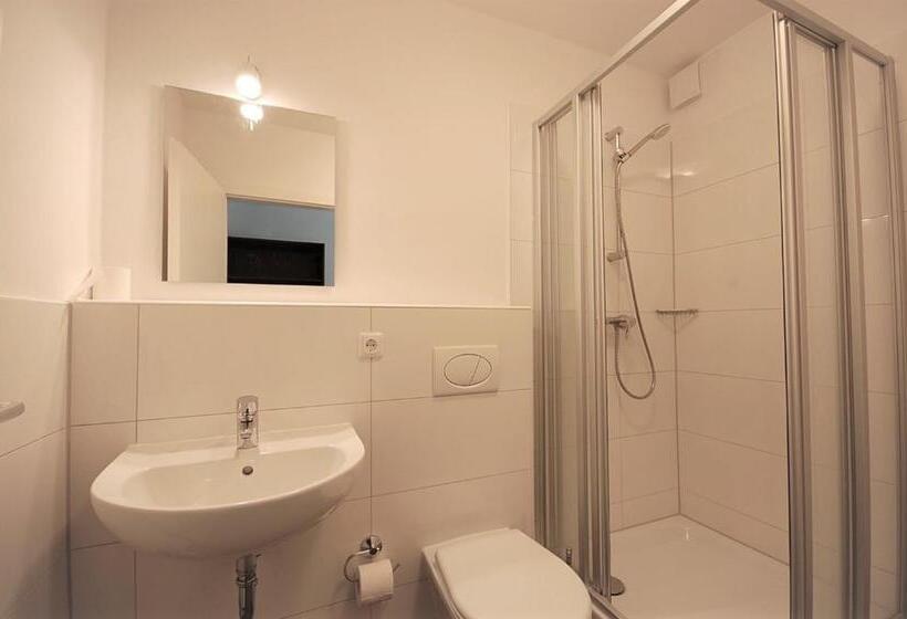 酒店 Riverside Airport