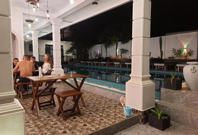 بنسيون Calm Haven