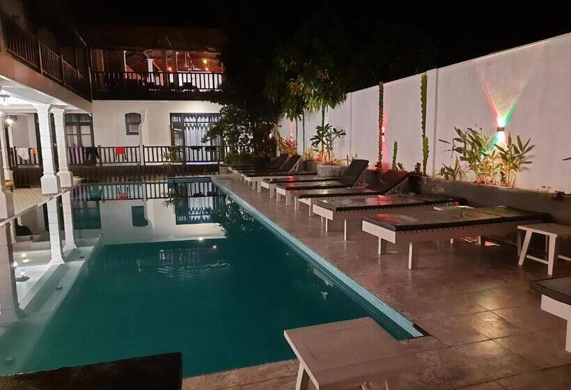 بنسيون Calm Haven