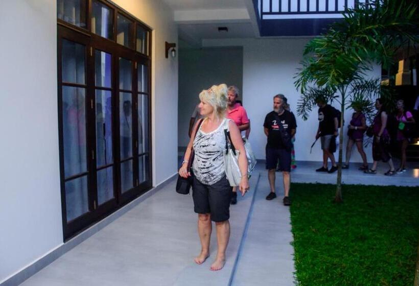 بنسيون Calm Haven