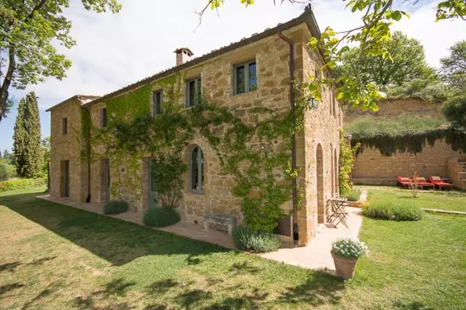 Majatalo Casale Santa Barbara