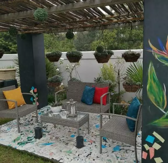 Majatalo The Place Guesthouse Parys