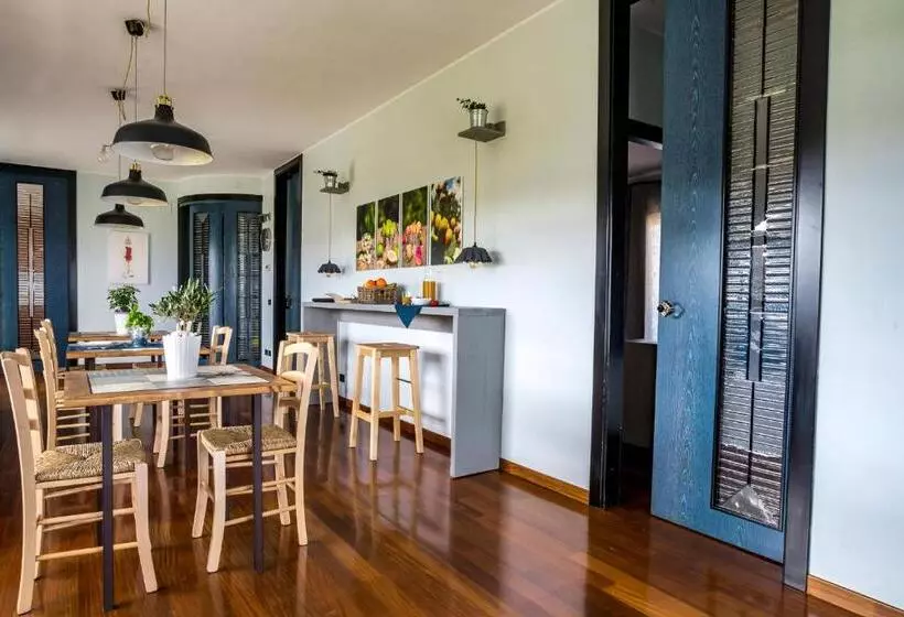 ベッドアンドブレックファースト A Casa Di Alberto
