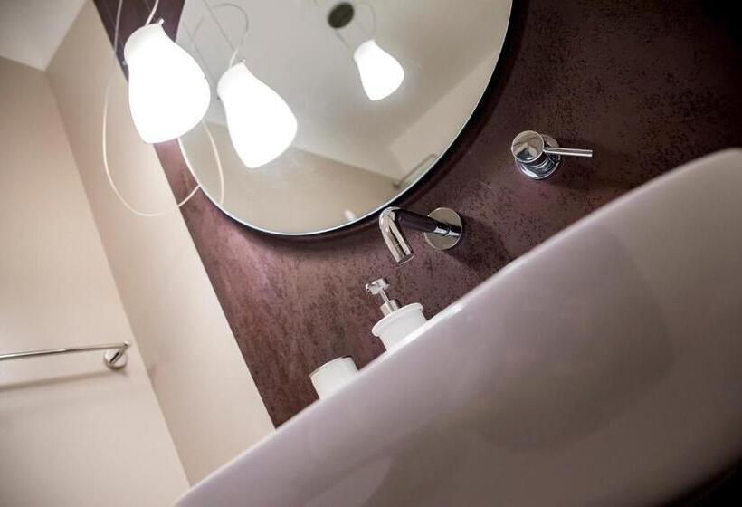 تختخواب و صبحانه A Casa Di Alberto