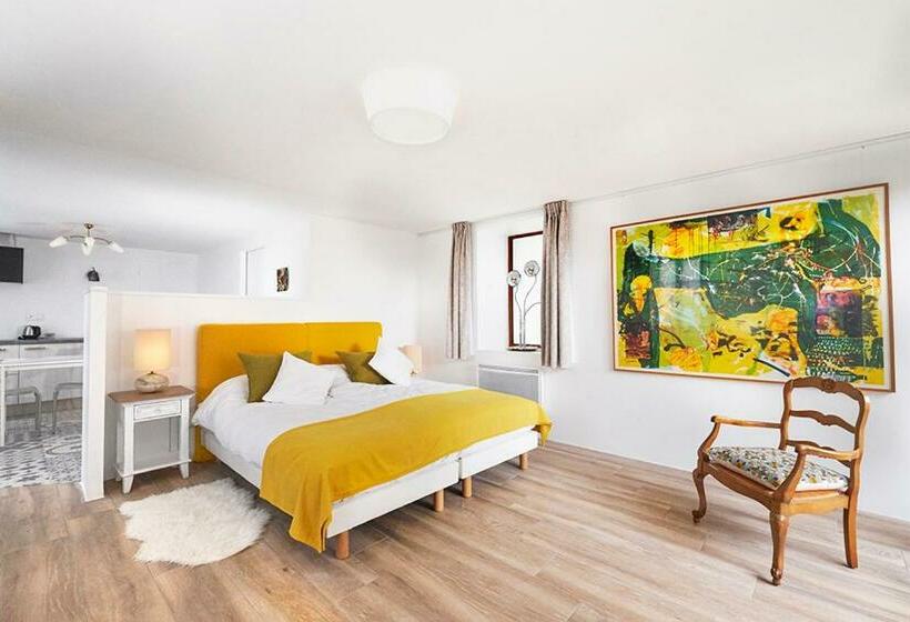 تختخواب و صبحانه Chemin Des Ormeaux