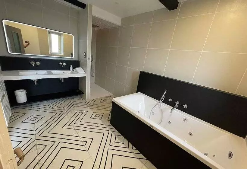 ベッドアンドブレックファースト Domaine D En Rigou